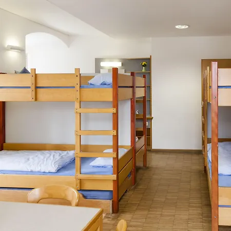 Hostal Hi *
